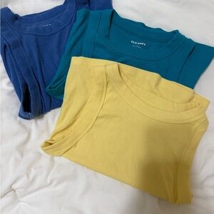 Old Navy tanks